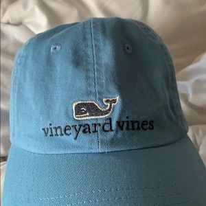 vineyard vines hat